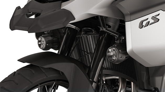 Nsc Multigallery Mobile 08 F900Gs Adventure.jpg.asset.1692092847043